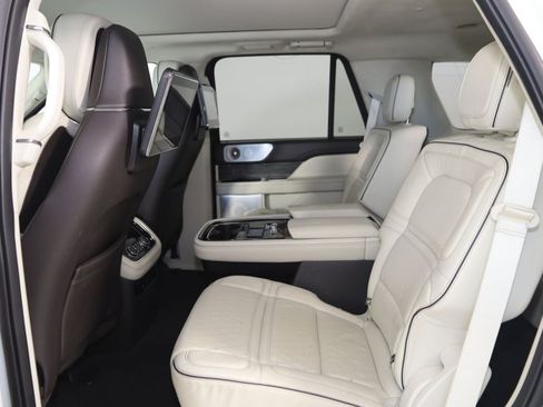 Used 2020 Lincoln Navigator Black Label AWD/4WD image 46