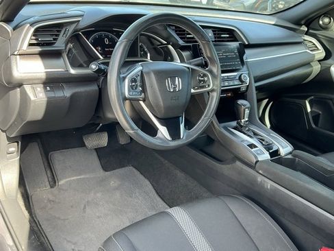 Used 2019 Honda Civic EX image 7