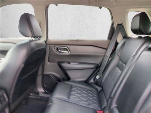 Used 2022 Nissan Rogue Platinum w/ Head-Up Display Package FWD image 20