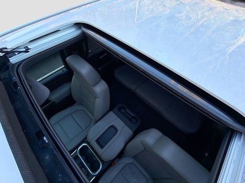 Used 2021 Chevrolet Silverado 3500 LTZ w/ LTZ Premium Package image 20