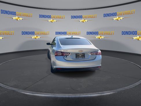 Used 2020 Chevrolet Malibu LT FWD image 10