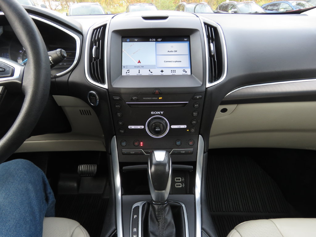 Used 2016 Ford Edge Titanium w/ Equipment Group 302A AWD/4WD image 27