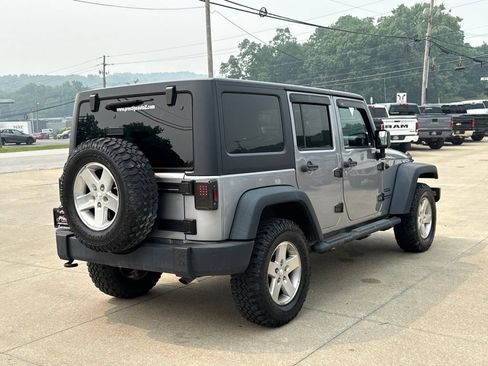 Used 2014 Jeep Wrangler Unlimited Sport w/ Quick Order Package 24S AWD/4WD image 15