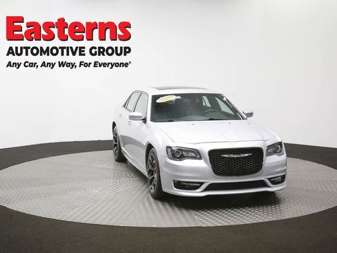 Used 2020 Chrysler 300 S image 53