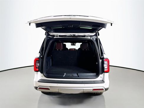 Used 2024 Ford Expedition Max Limited AWD/4WD image 29