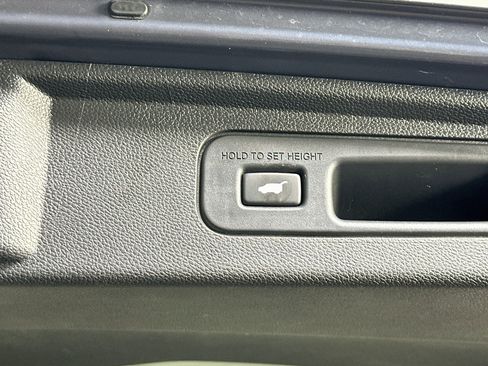Used 2025 Honda Odyssey EX-L image 32