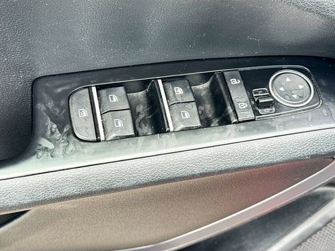 Used 2020 Kia Soul GT-Line w/ GT 2.0L Power Sunroof Package FWD image 14