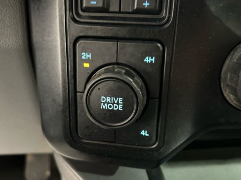 Used 2024 Ford F350 XLT w/ Black Appearance Package AWD/4WD image 6
