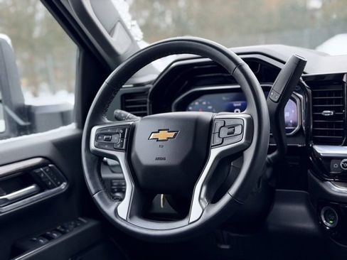 Certified 2024 Chevrolet Silverado 2500 LTZ image 22