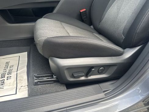 New 2026 Nissan Rogue SV FWD image 30