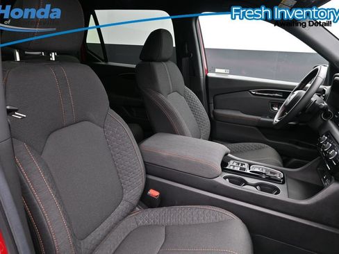 Used 2026 Honda Pilot Sport image 12