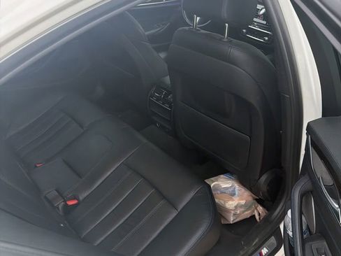 Used 2017 BMW 540i RWD image 12