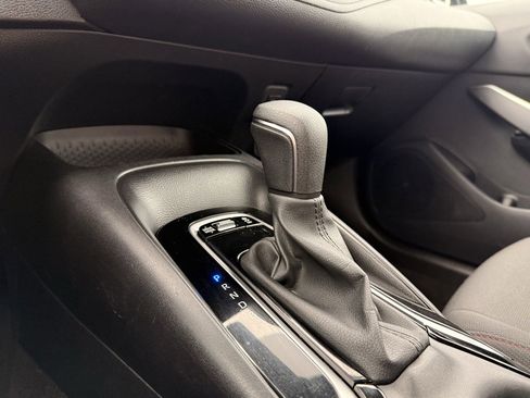 Used 2024 Toyota Corolla SE image 19