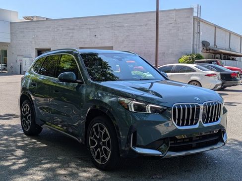 Used 2025 BMW X1 xDrive28i w/ Convenience Package image 3