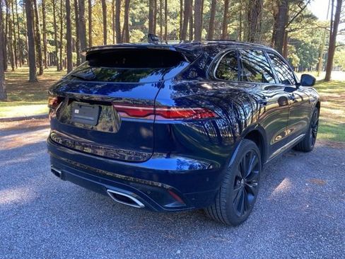 Used 2024 Jaguar F-PACE R-Dynamic S image 3