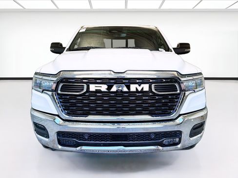 Used 2025 RAM 1500 Big Horn AWD/4WD image 2