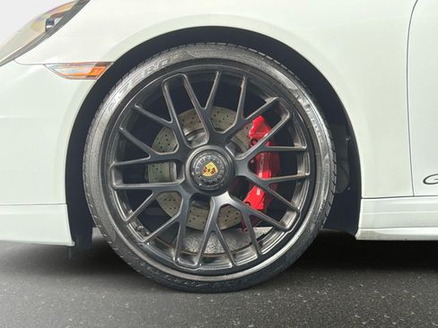 Used 2015 Porsche 911 Carrera 4 GTS AWD/4WD image 17