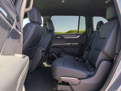 New 2026 GMC Acadia Elevation w/ Black Edition FWD image 25