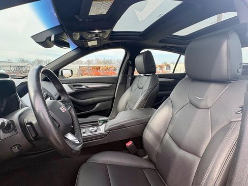 Used 2023 Cadillac CT5 Luxury image 31