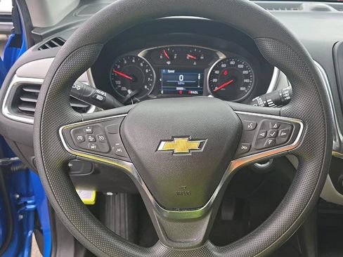 Used 2024 Chevrolet Equinox LS w/ LS Convenience Package FWD image 10