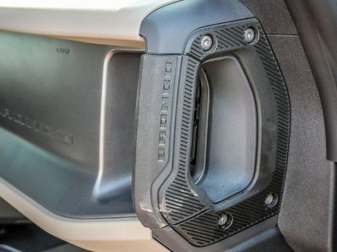 Used 2025 Ford Bronco Big Bend image 15