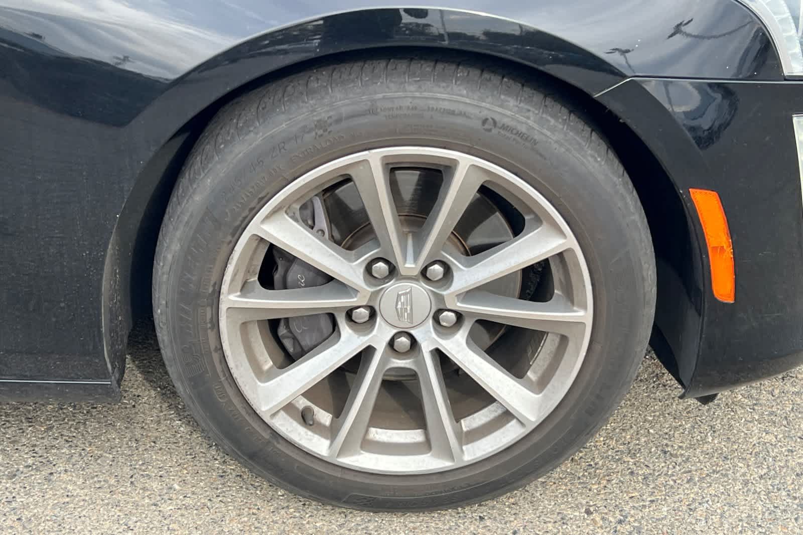 Used 2019 Cadillac CTS Luxury RWD image 18