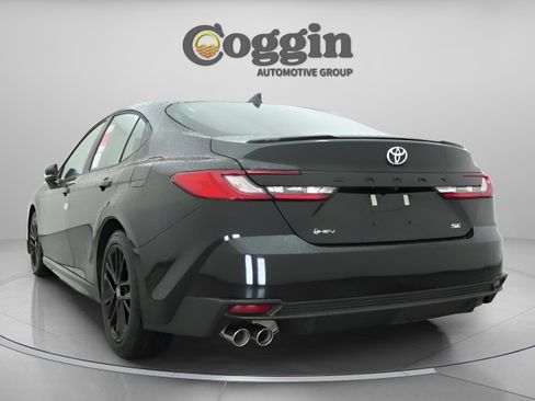 New 2026 Toyota Camry SE FWD image 12