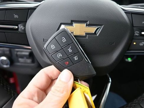 New 2026 Chevrolet Suburban Premier AWD/4WD image 40