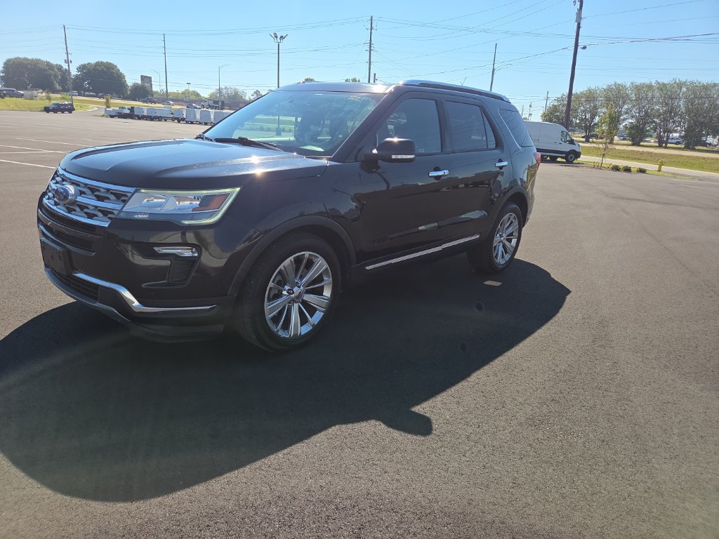 Used 2019 Ford Explorer Limited w/ Class III Trailer Tow Package FWD image 3