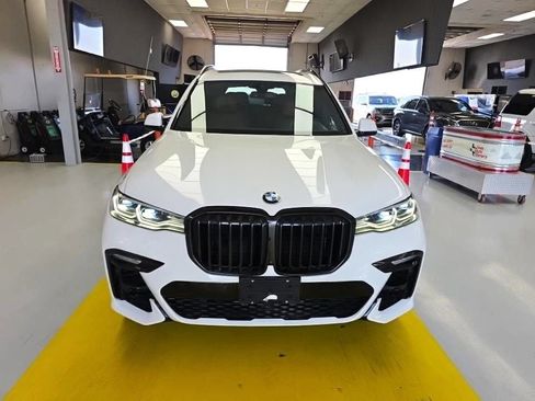 Used 2020 BMW X7 M50i w/ Executive Package AWD/4WD image 2