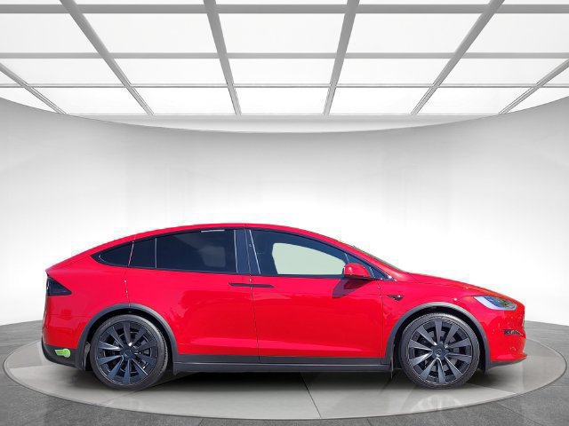 Used 2022 Tesla Model X AWD/4WD image 2