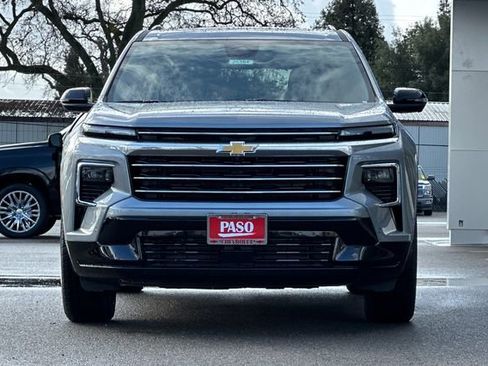New 2026 Chevrolet Traverse High Country image 12