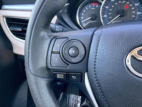 Used 2014 Toyota Corolla L image 23