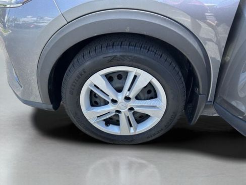 Used 2024 Nissan Kicks S FWD image 35