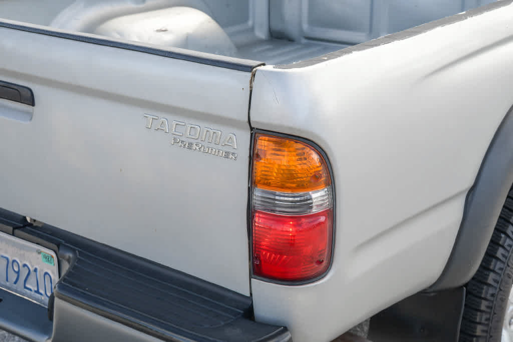 Used 2002 Toyota Tacoma PreRunner w/ Enhancement Pkg RWD image 7
