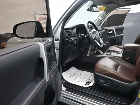 Used 2023 Toyota 4Runner Limited image 17