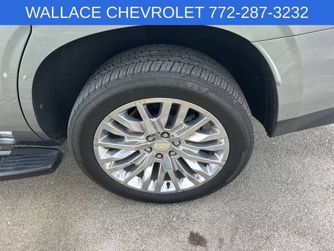 Used 2023 Chevrolet Tahoe High Country AWD/4WD image 9