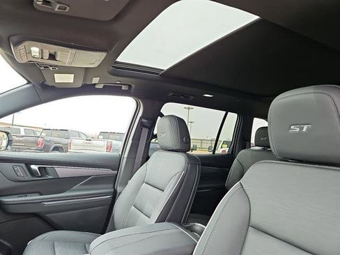 New 2025 Buick Enclave Sport Touring w/ Super Cruise Package image 29