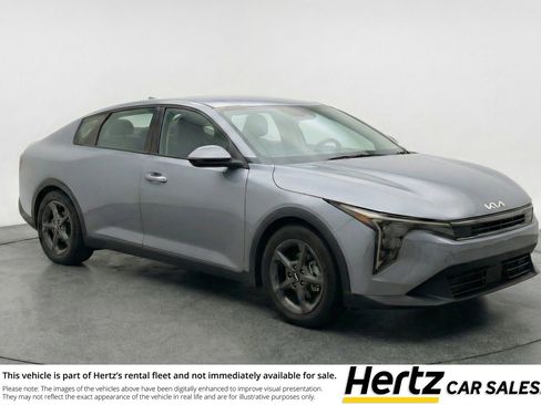 Used 2025 Kia K4 FWD image 1