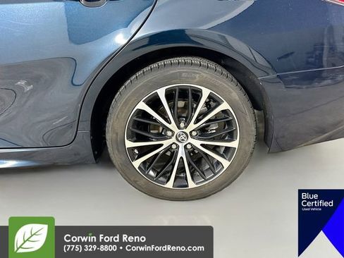 Used 2019 Toyota Camry SE image 31
