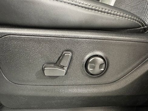 Used 2022 RAM 1500 Sport w/ Rebel Level 2 Equipment Group AWD/4WD image 16