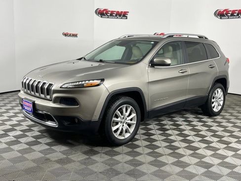 Used 2016 Jeep Cherokee Limited w/ Luxury Group image 5