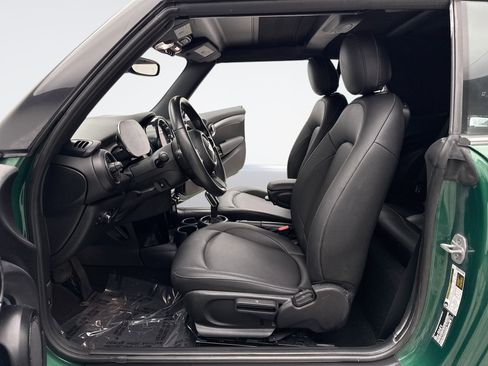 Used 2024 MINI Cooper Convertible image 11