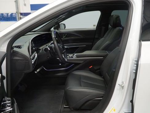 Certified 2024 Cadillac Lyriq Sport AWD/4WD image 16