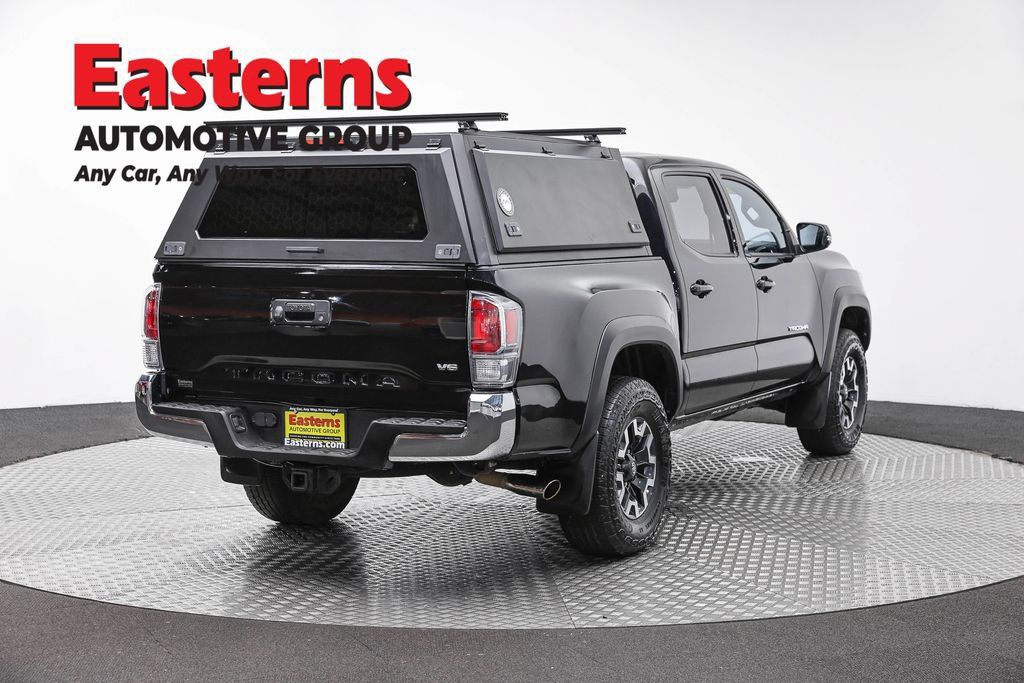 Used 2021 Toyota Tacoma TRD Off-Road AWD/4WD image 7