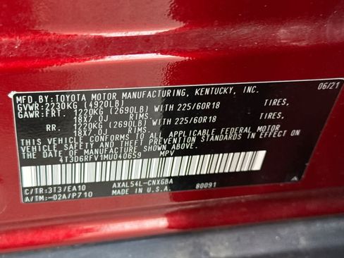 Used 2021 Toyota RAV4 Limited AWD/4WD image 25