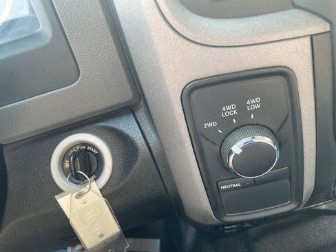 Used 2014 RAM 1500 Tradesman w/ Exterior Appearance Group image 20