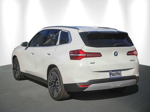 New 2026 BMW X3 xDrive30i w/ Premium Package AWD/4WD image 4