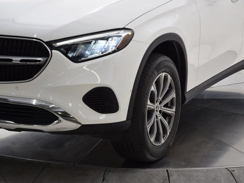 Certified 2024 Mercedes-Benz GLC 300 image 11