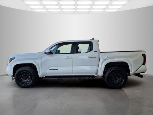 New 2026 Toyota Tacoma SR5 image 5